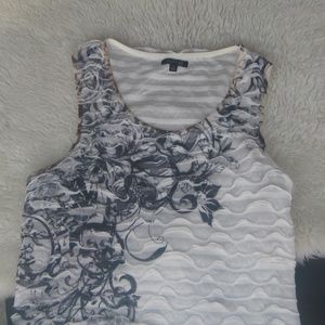 Apt. 9  Super Sexy Ruffled Tank    sz. M